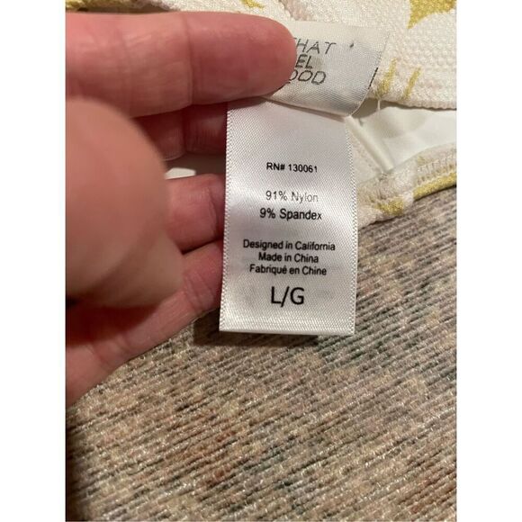 L Space Yellow White Odessa Unpadded Hawaiian Floral Bikini Top Size Large - Picture 4 of 5